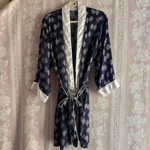 Dior Women's Navy and White Robe